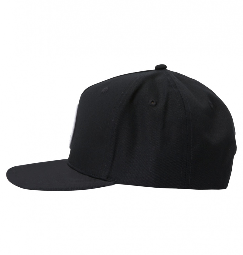 Black DC Shoes Slacker - Snapback Cap | KWMEVP-012